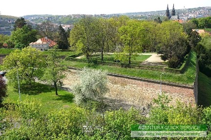 Prodej bytu 3+1 105 m² Na Bučance, Praha - Nusle