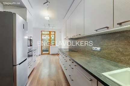 Prodej bytu 3+kk 101 m² Na pomezí, Praha - Košíře