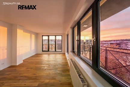 Prodej bytu 3+kk 71 m² V Předním Hloubětíně, Praha - Vysočany