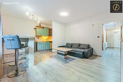 Prodej bytu 2+kk 53 m² Nad Rokoskou, Praha - Libeň