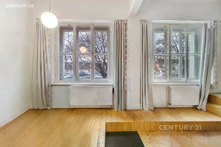 Prodej bytu 3+kk 65 m² Sportovní, Praha - Vršovice
