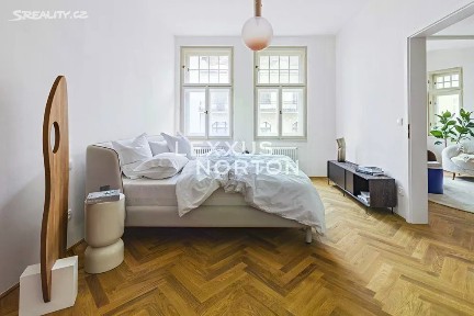 Prodej bytu 2+kk 45 m² Norská, Praha - Vršovice