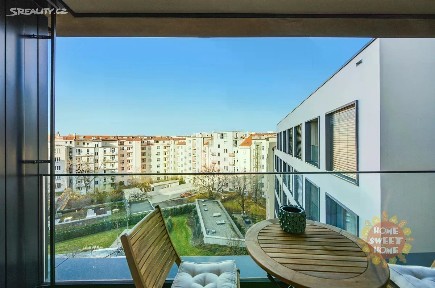 Prodej bytu 2+kk 57 m² Vítězné náměstí, Praha - Bubeneč