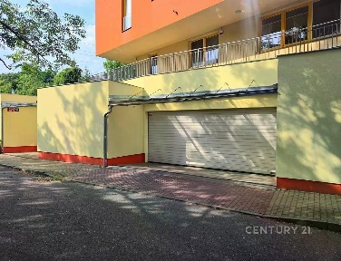Prodej bytu 3+kk 87 m² Praha - Vokovice