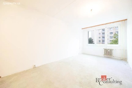 Prodej bytu 2+kk 45 m² Voskovcova, Praha - Hlubočepy