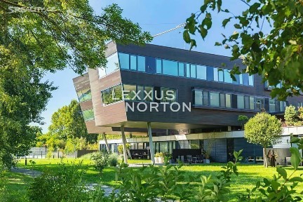 Prodej bytu 4+kk 150 m²