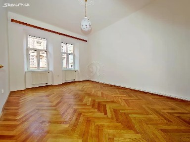 Prodej bytu 2+kk 57 m² Klicperova, Praha - Smíchov