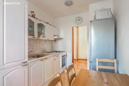 Prodej bytu 3+1 71 m² V jezírkách, Praha - Chodov