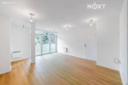 Prodej bytu 2+kk 79 m² Elišky Přemyslovny, Praha - Zbraslav