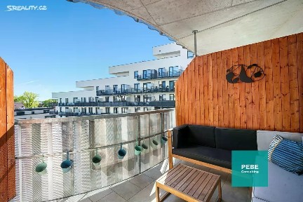 Prodej bytu 2+kk 65 m² Zvěřinova, Praha - Strašnice