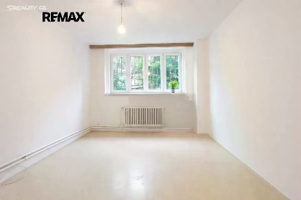 Prodej bytu 1+1 48 m² Nad Kajetánkou, Praha - Břevnov