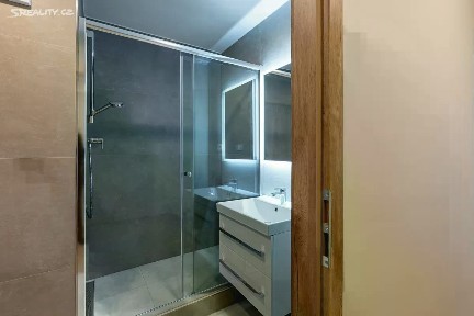 Prodej bytu 2+kk 47 m² Hněvkovského, Praha - Chodov