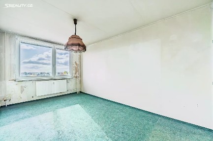 Prodej bytu 2+kk 40 m² Cukrovarská, Praha - Čakovice