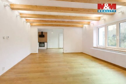 Prodej bytu 4+kk 95 m²
