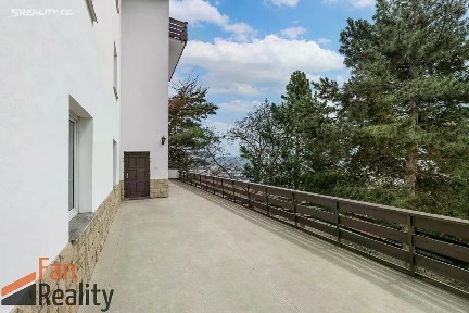 Prodej bytu 2+kk 47 m² Borečkova, Praha - Kyje