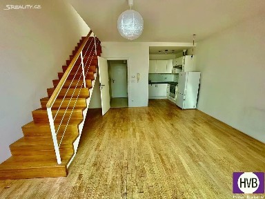 Prodej bytu 2+kk 72 m² Boleslavská, Praha - Vinohrady
