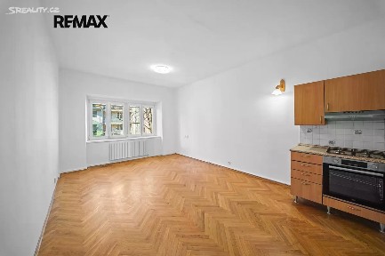 Prodej bytu 2+kk 46 m² Biskupcova, Praha - Žižkov