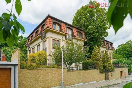 Prodej bytu 4+kk 162 m²
