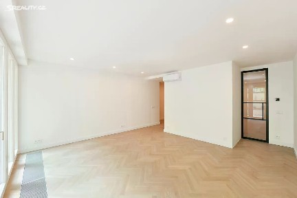 Prodej bytu 2+1 86 m² Mánesova, Praha - Vinohrady