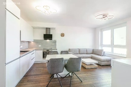 Prodej bytu 2+kk 64 m² Kardausova, Praha - Dolní Měcholupy