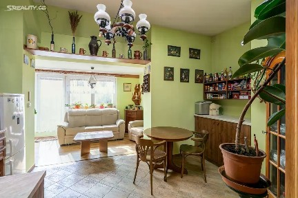 Praha, Praha 7, Holešovice, Přístavní, 51