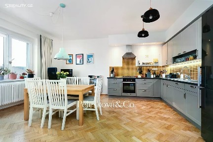 Prodej bytu 4+kk 100 m² Viklefova, Praha - Žižkov