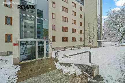 Prodej bytu 2+1 50 m² K lučinám, Praha - Žižkov