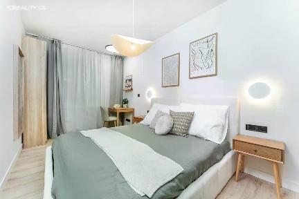 Prodej bytu 2+kk 46 m² U parního mlýna, Praha - Holešovice