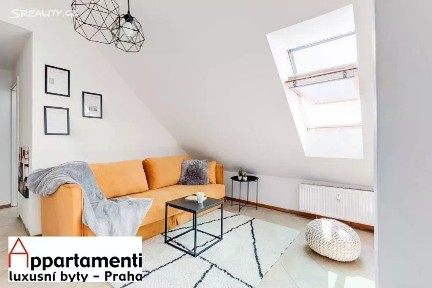 Prodej bytu 2+kk 58 m² V tůních, Praha - Nové Město