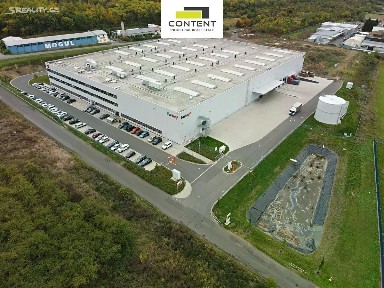 Pronájem skladového prostoru 8712 m²