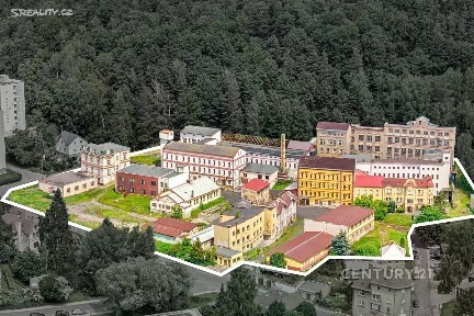 Pronájem kanceláře 635 m²