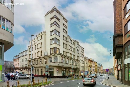 Pronájem kanceláře 64 m²