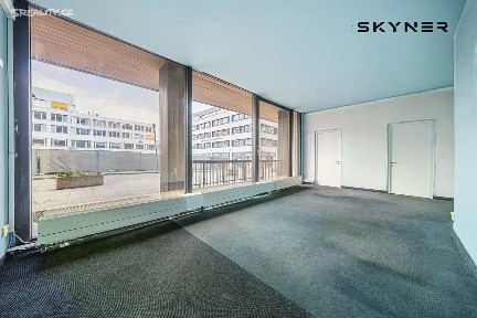 Pronájem kanceláře 87 m²