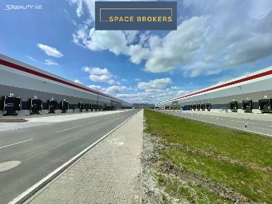 Pronájem skladového prostoru 6418 m²