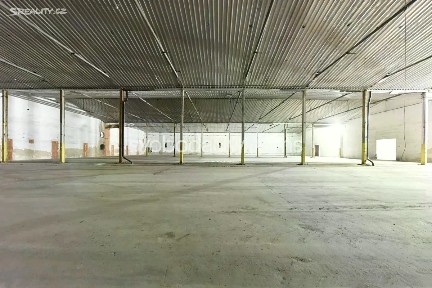 Pronájem výrobní haly, prostoru 5000 m²
