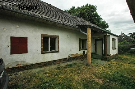 Prodej rodinného domu 90 m², pozemek 874 m²