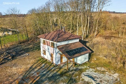 Prodej rodinného domu 130 m², pozemek 1321 m²