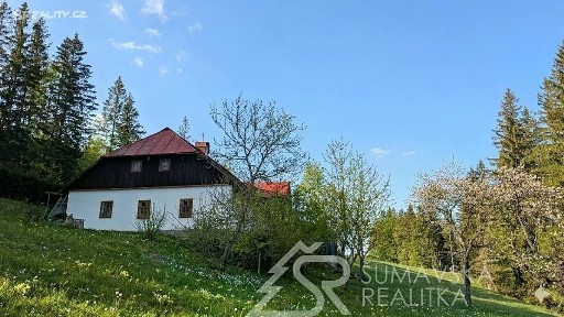 Prodej chalupy 390 m², pozemek 37198 m²