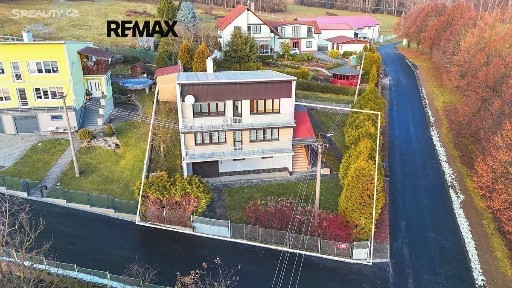 Na Stráni, Halže