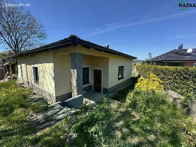 Prodej rodinného domu 160 m², pozemek 2041 m²