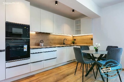 Prodej bytu 3+kk 63 m² Ostrava - Ostrava-Jih