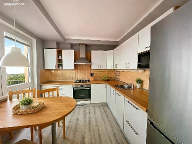 Prodej bytu 3+1 68 m² Pavlovova, Ostrava - Zábřeh