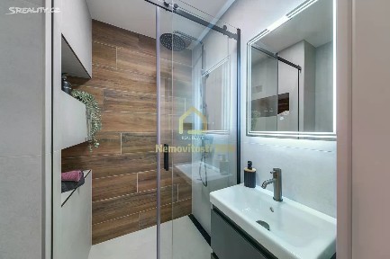 Prodej bytu 2+1 57 m² Kosmonautů, Ostrava - Zábřeh