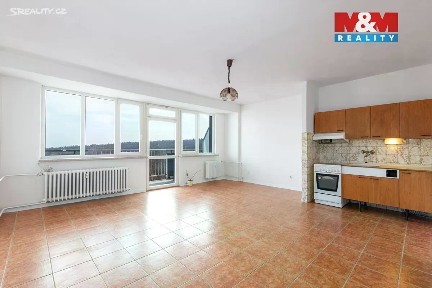 Prodej bytu 1+kk 42 m² Hrabyně