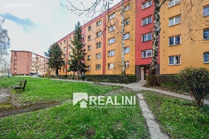 Prodej bytu 3+1 60 m² Na Kopci, Karviná - Mizerov