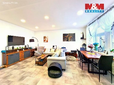 Prodej bytu 2+kk 57 m² náměstí Svaté Trojice, Opava - Předměstí