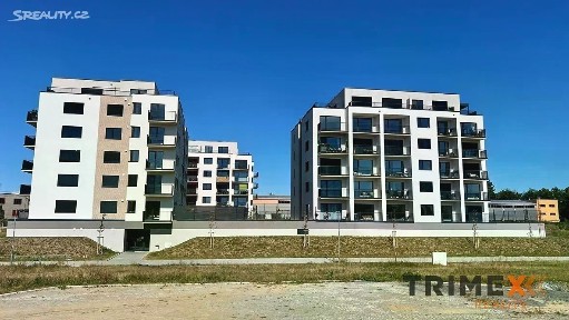 Opava, Předměstí, Císařského pluku, 1