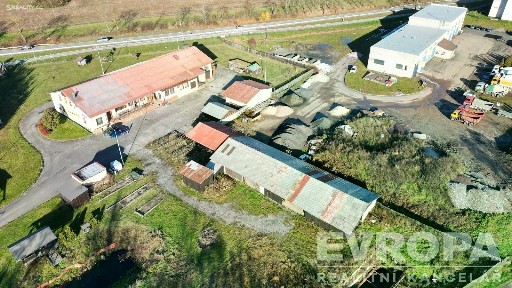 Prodej výrobní haly, prostoru 740 m²