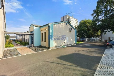 Prodej výrobní haly, prostoru 2133 m² Jana Krušinky, Hradec Králové - Pražské Předměstí