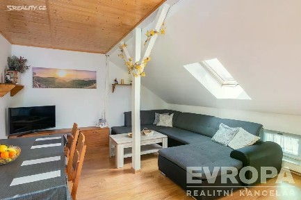 Prodej bytu 4+kk 99 m²